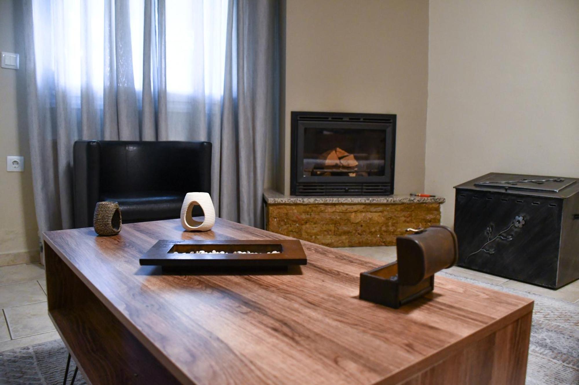 Toula Rooms Angistron Luaran gambar