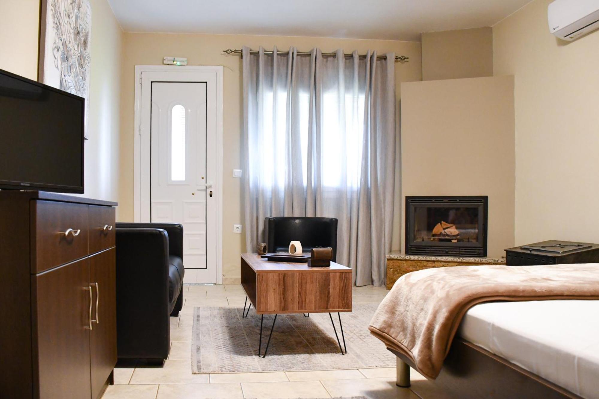 Toula Rooms Angistron Luaran gambar