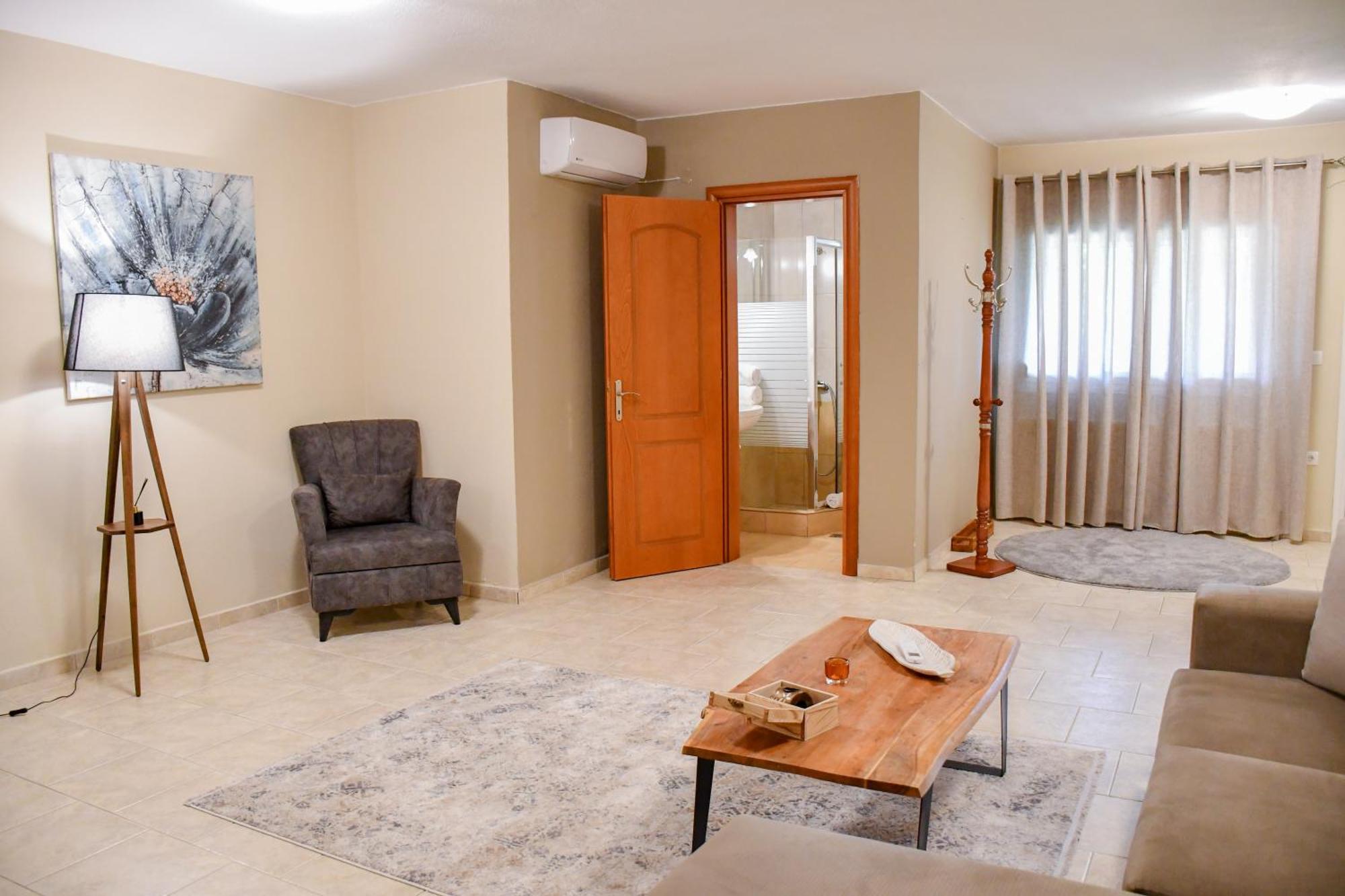 Toula Rooms Angistron Luaran gambar