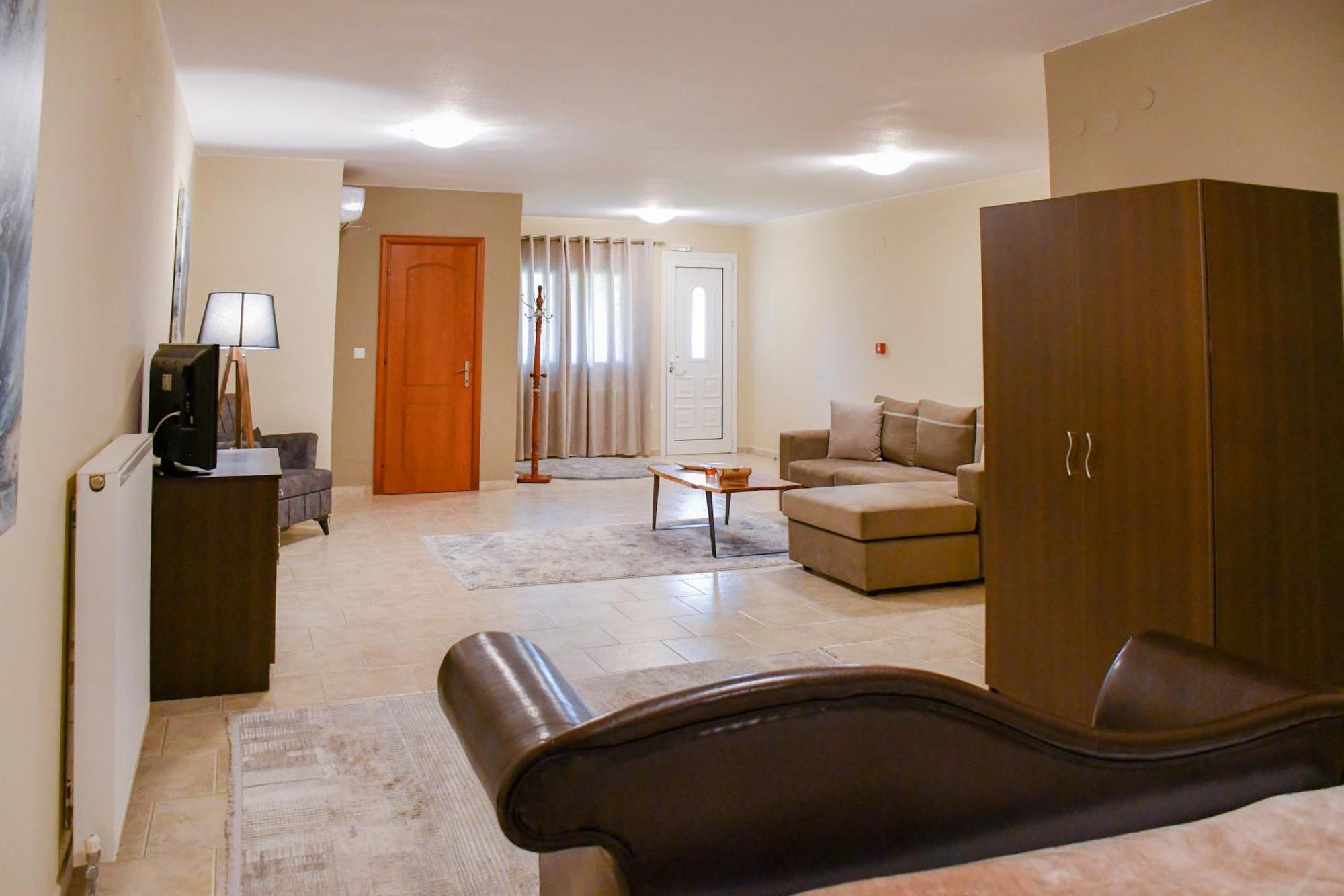 Toula Rooms Angistron Luaran gambar