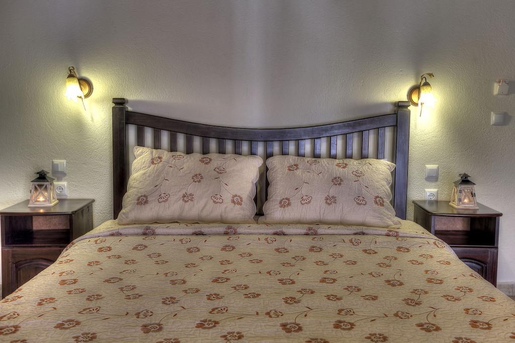 Toula Rooms Angistron Bilik gambar